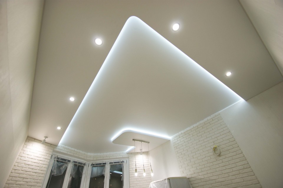 Заказать парящие натяжные потолки в г. Токарёвка